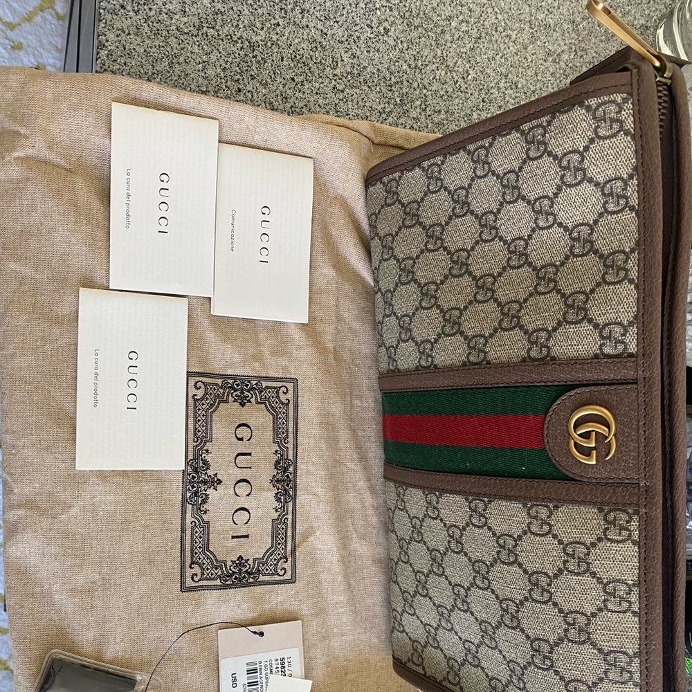 Authentic brand new Gucci Ophidia GG bag